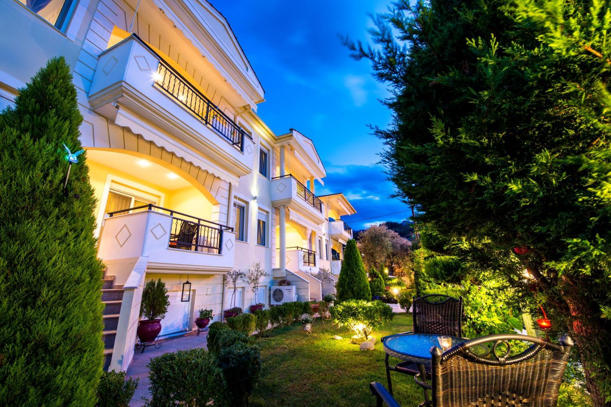 Mandani Villa Luxury Apartments 萨索斯 外观 照片