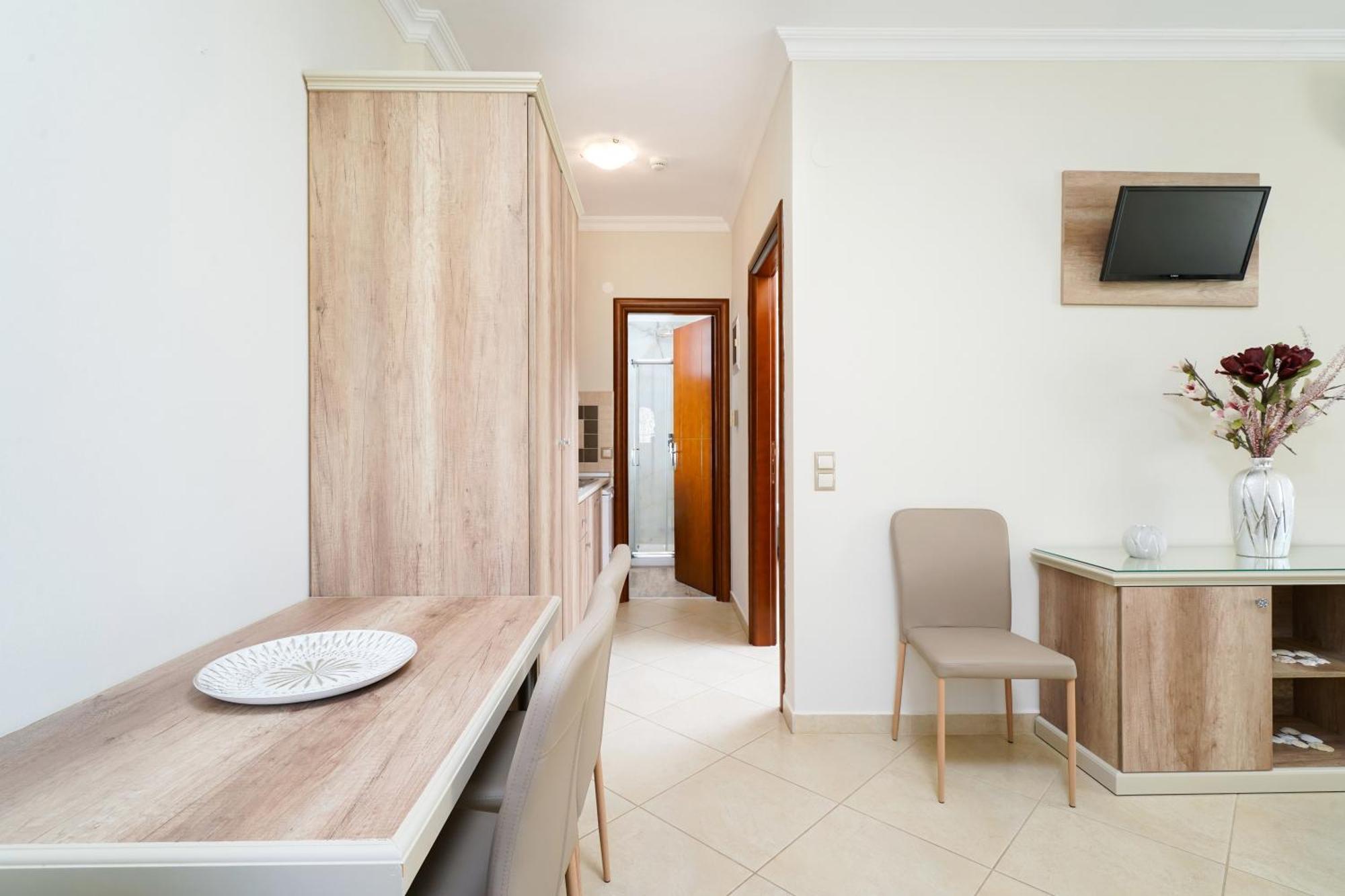 Mandani Villa Luxury Apartments 萨索斯 外观 照片