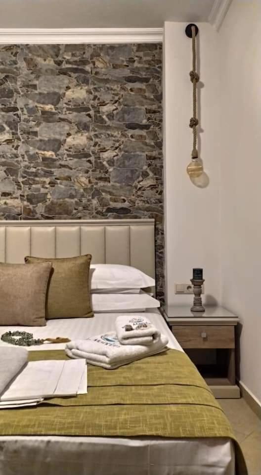Mandani Villa Luxury Apartments 萨索斯 外观 照片