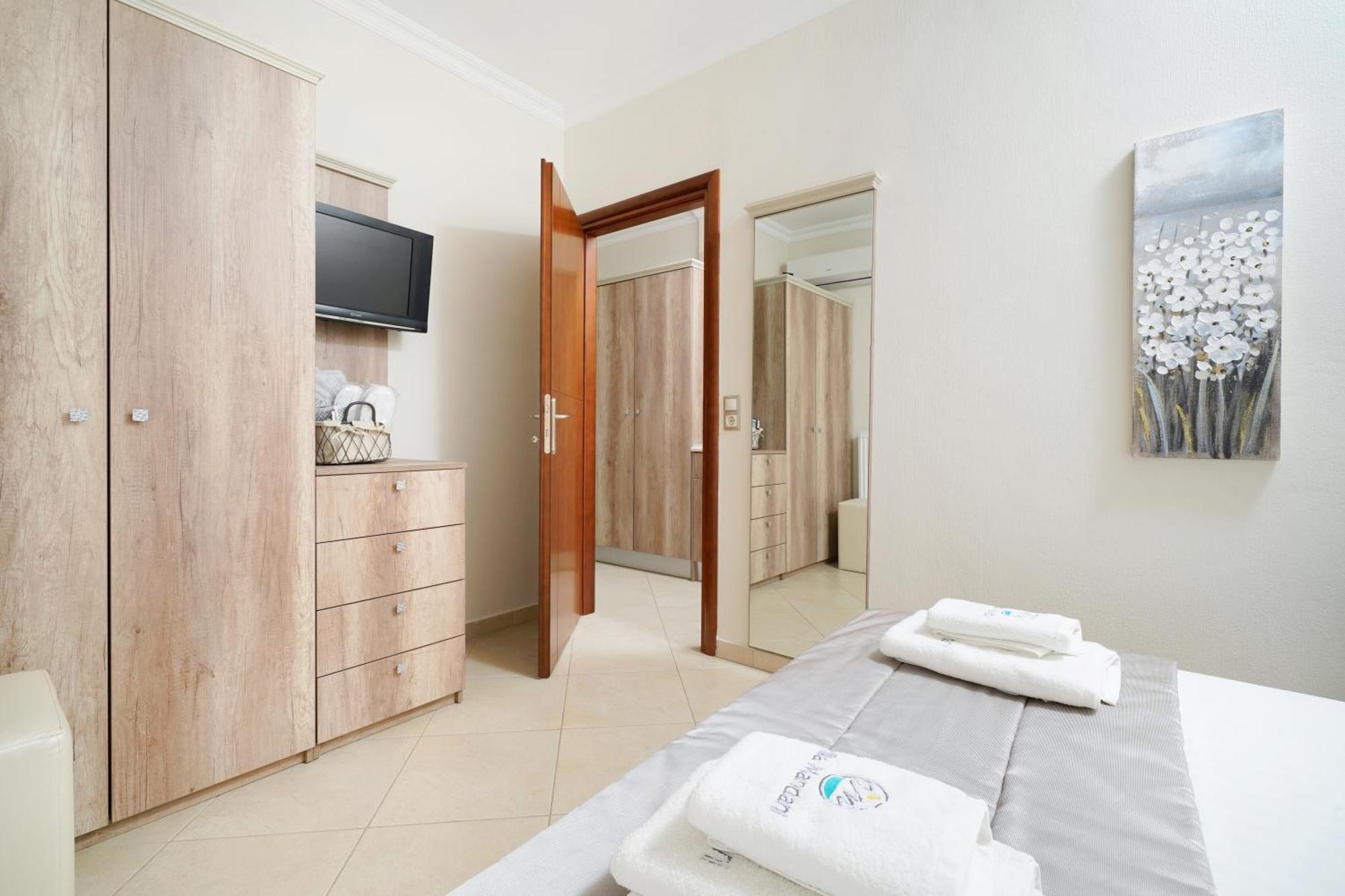 Mandani Villa Luxury Apartments 萨索斯 外观 照片